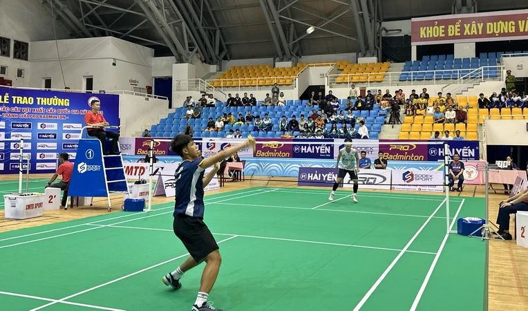 lich-thi-dau-giai-cau-long-cac-cay-vot-xuat-sac-quoc-gia-2023-pro-badminton-2023