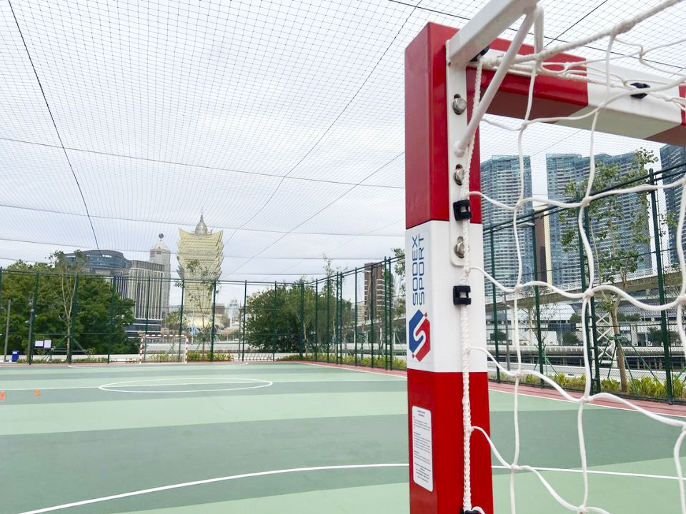 du-an-macau-thiet-bi-cho-san-the-thao-ngoai-troi-1